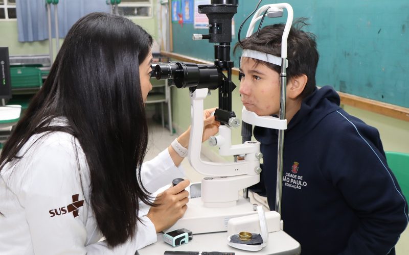 Prefeitura lança nova fase do Ver e Aprender e amplia programa de saúde visual nas escolas